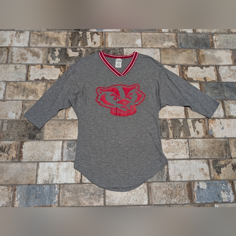 PINK Victoria's Secret XS Gray Wisconsin Badgers Thin 3/4 Sleeve Shirt
